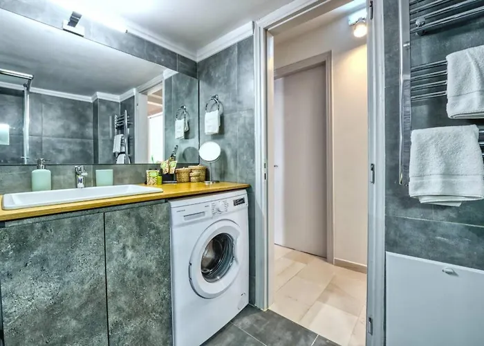 Muse A Dreamy And Fresh New Apartment